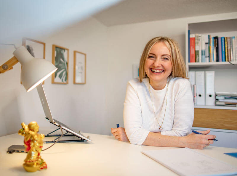 Constance Dannenberg Online-Coach Karriereberaterin Mentorin Constance Dannenberg Online-Coach Karriereberaterin Mentorin